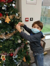 décoration du sapin de l'AJR