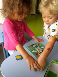 jeux de societe à la crèche