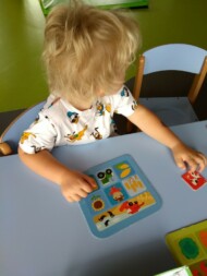 jeux de societe à la crèche