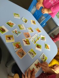 jeux de societe à la crèche