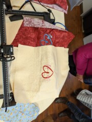 Création avec la brodeuse numérique pour les Tote-Bags de la St-Valentin