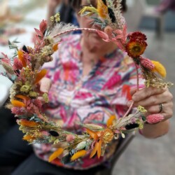 couronne de fleur séchées